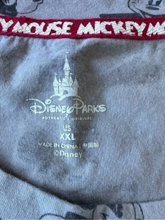 Disney Parks | Short Sleeve Mickey Mouse Pocket Tee | Size Extra Extra Large - Picture 5 of 8